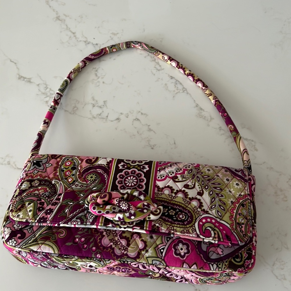 Vera Bradley knotted front clutch .